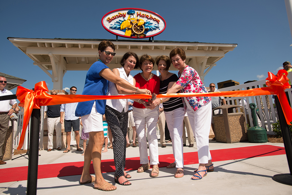 Sandy Harbor Water Park Ribbon Cutting